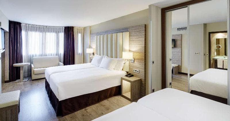 Gran Hotel Luna de Granada image 2