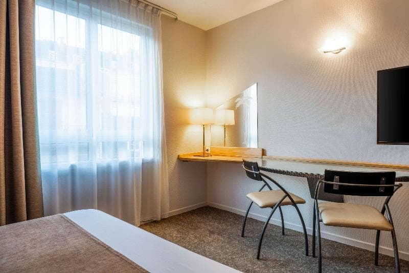 Quality Hotel Pau Centre Bosquet image 2
