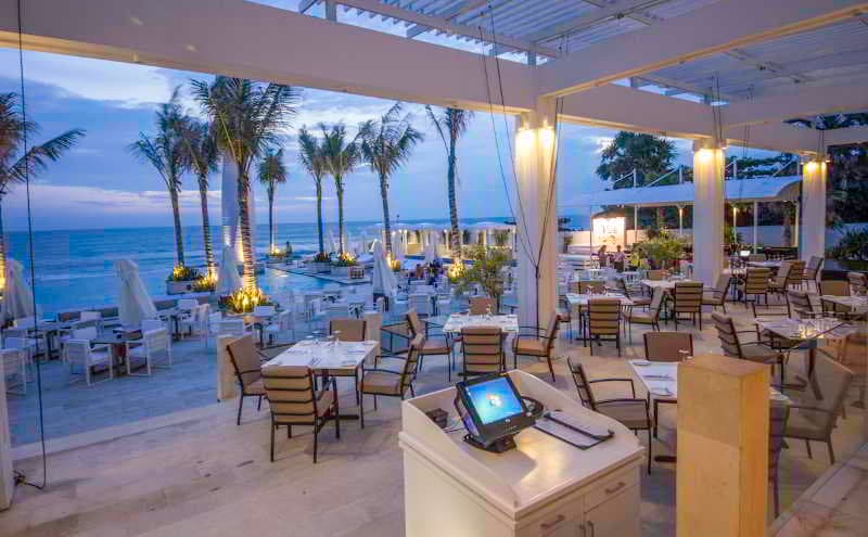 Lv8 Resort Hotel Canggu Bali - Main View