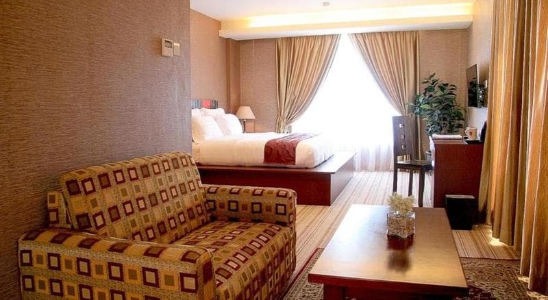Lion Hotel & Plaza Manado image 1