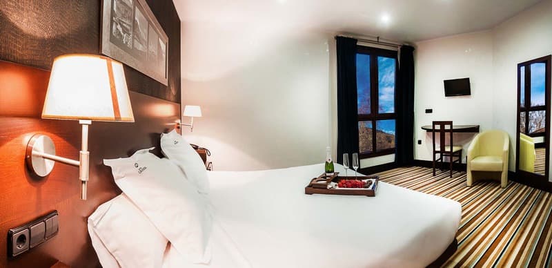 Granda Hotel image 1