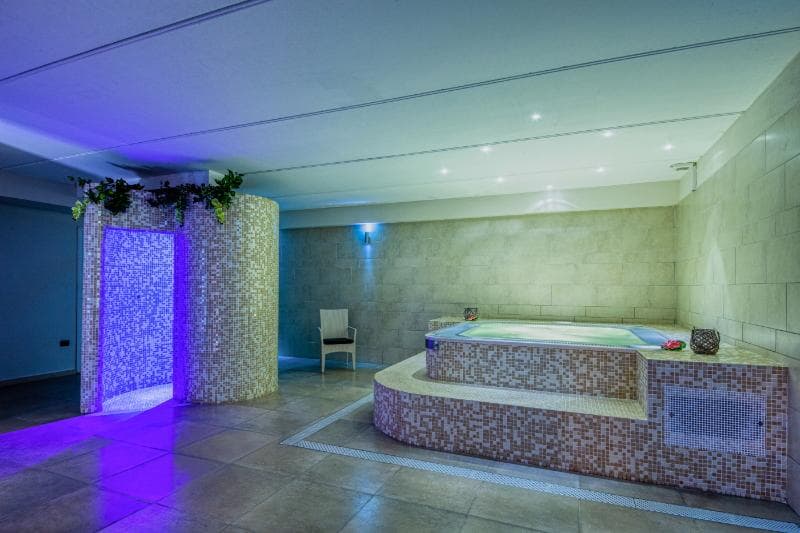 Le Torri Hotel image 1