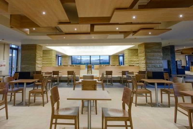 Colombos Premium Club image 1