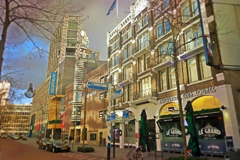 Grand Hotel Central image 2