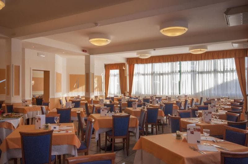 Grand Hotel image 1