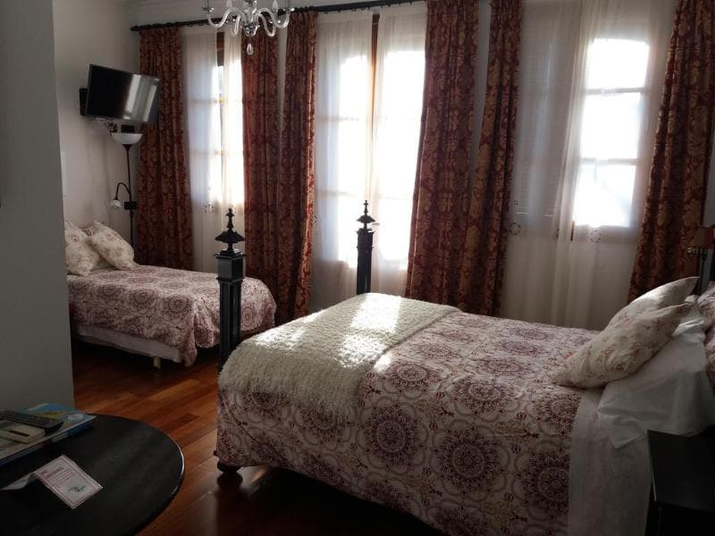 Hotel Segles image 2