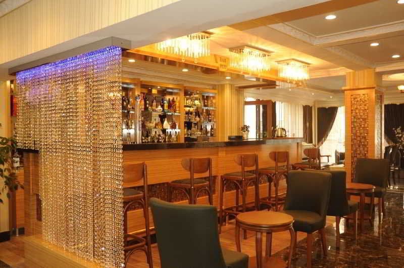 Stay at Alfa Hotel