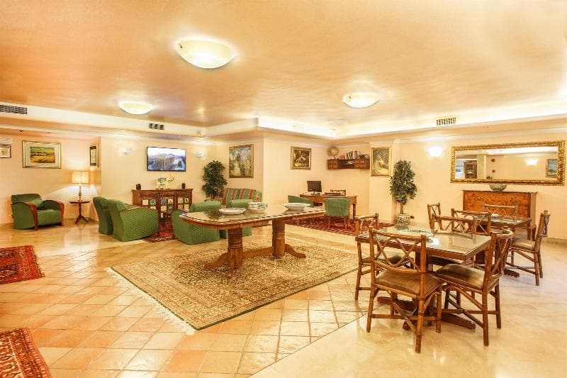 Colleverde Park Hotel image 1