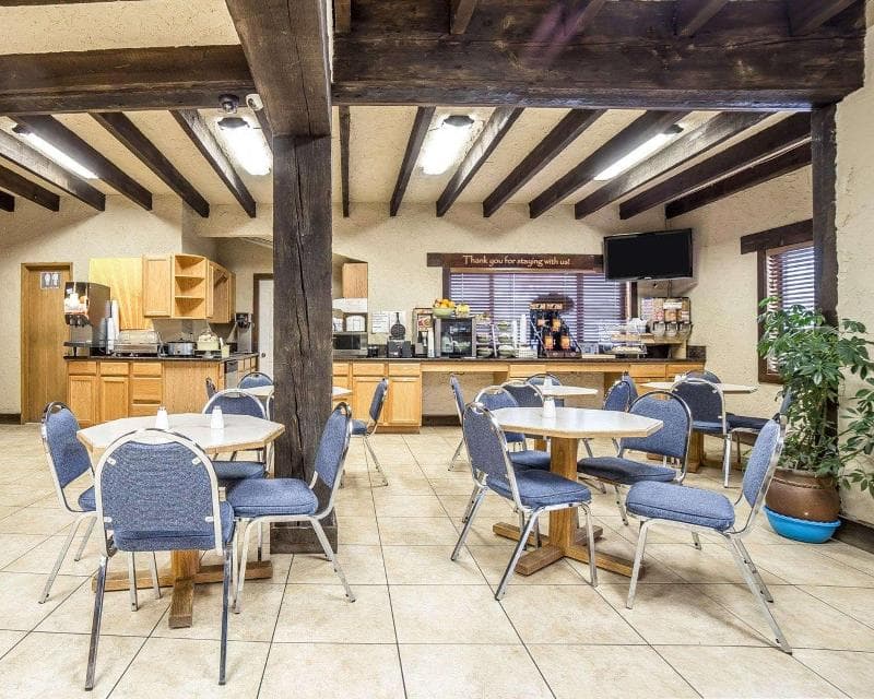 Stay at Rodeway Inn