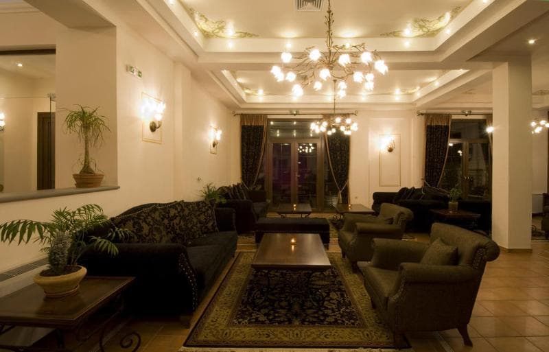Dellas Boutique Hotel image 2