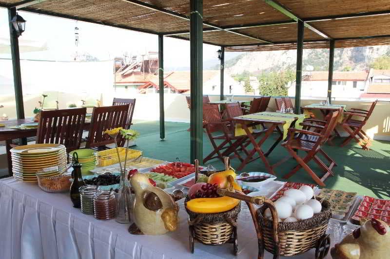 Caretta Caretta Hotel image 1
