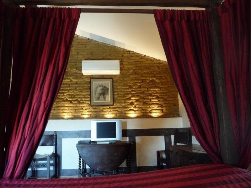 Domaine De Peyrolade image 1