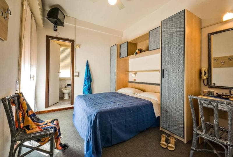 Parador Hotel Residence image 2