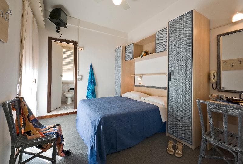 Parador Hotel Residence image 1