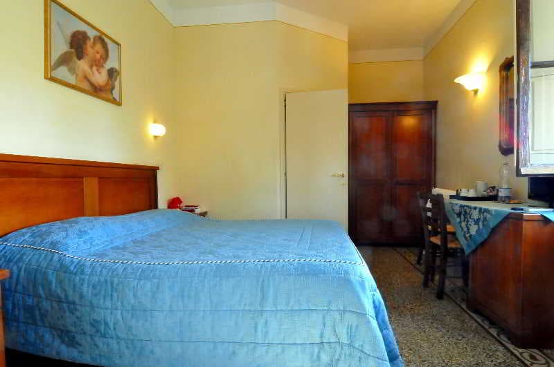 Bellevue House Hotel - Main View