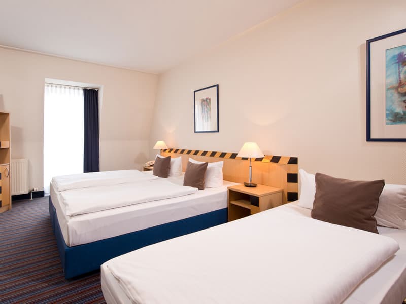Achat Hotel Dresden Elbufer image 1