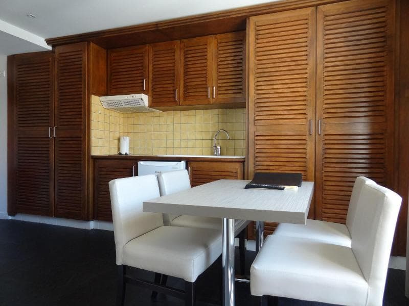 Stay at Hotel Florida