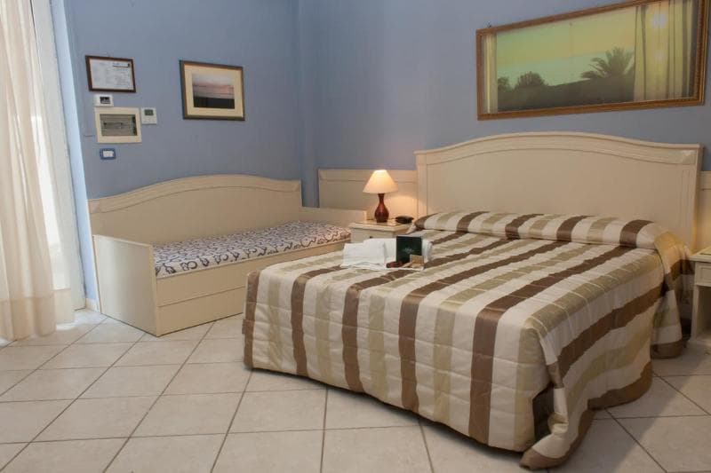 Conchiglia Azzurra Resort & Beach image 1