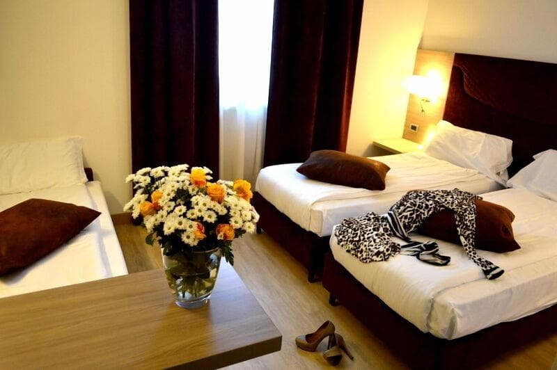 Hotel Omnia - Main View