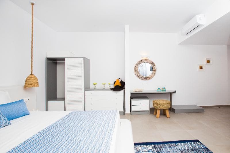 Lindos Portes image 1