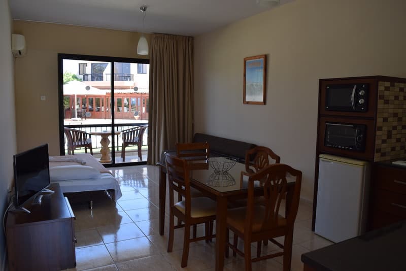 Anna Hotel Apartments image 2