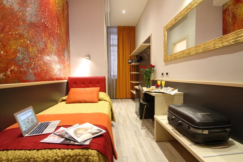 Hotel Demó - Main View