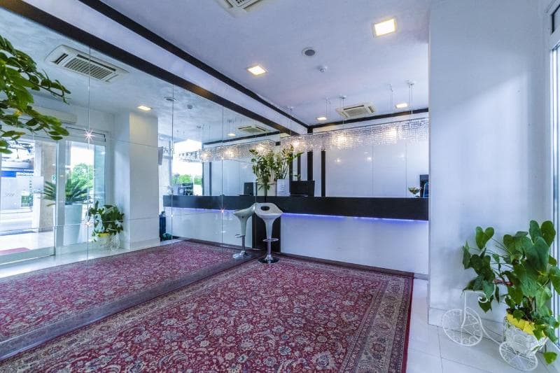 Suite Hotel Elite image 2