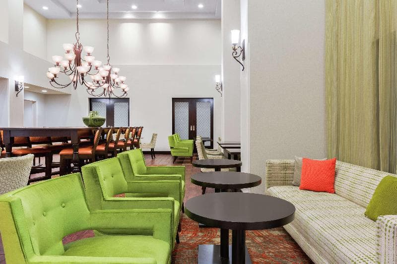 Hampton Inn and Suites San Luis Obispo, CA image 1