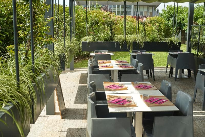 Hotel Loreak image 1