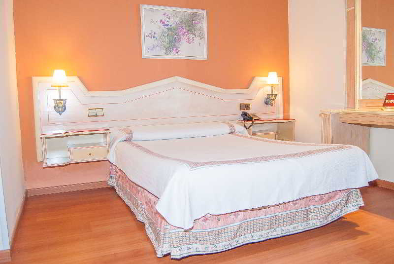 Ana Maria image 1