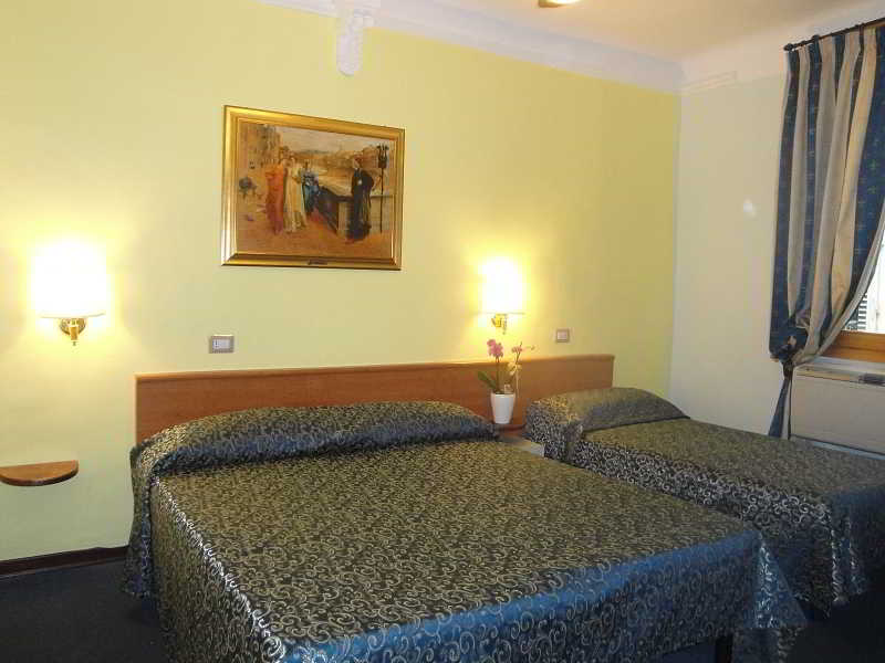 Hotel Santa Croce - Main View