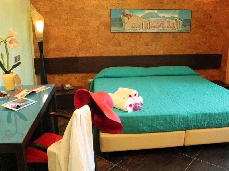 Abalon Pompei Resort image 1