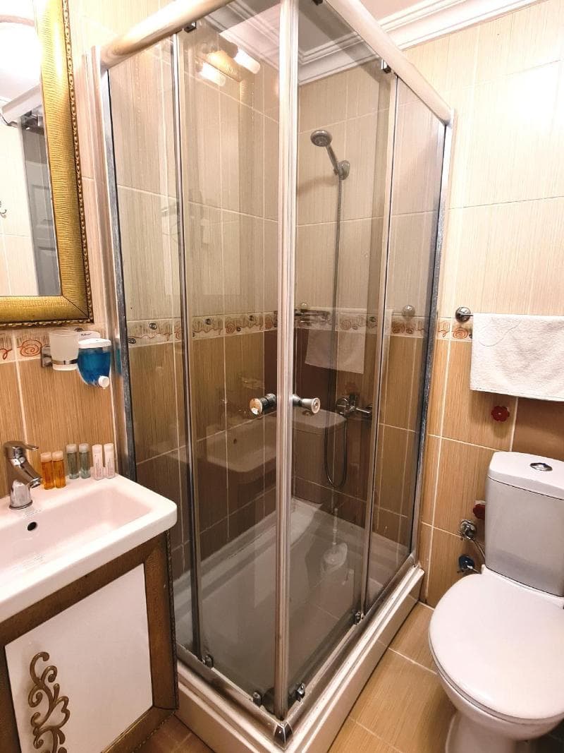 Stay at Oceans 7 Hotel Istanbul