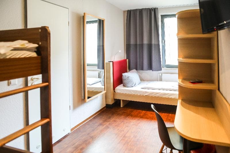 Acama Kreuzberg Hotel+Hostel image 2