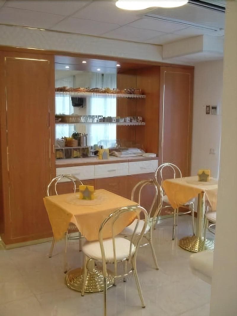 Hotel Gf - Main View