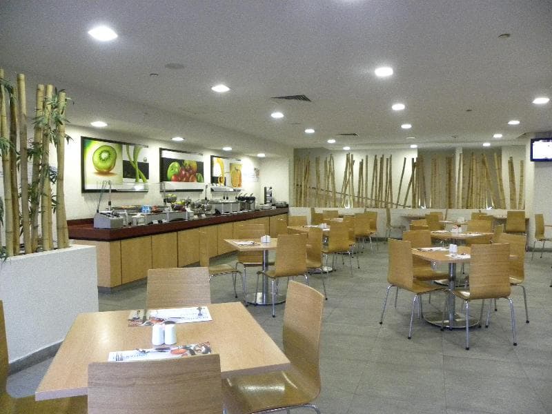 Holiday Inn Express Guadalajara Expo image 2