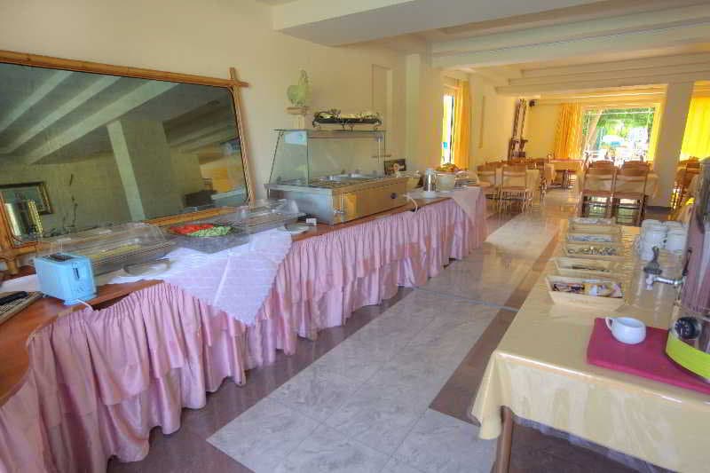 Kassandra  Family Aparthotel and SPA image 1
