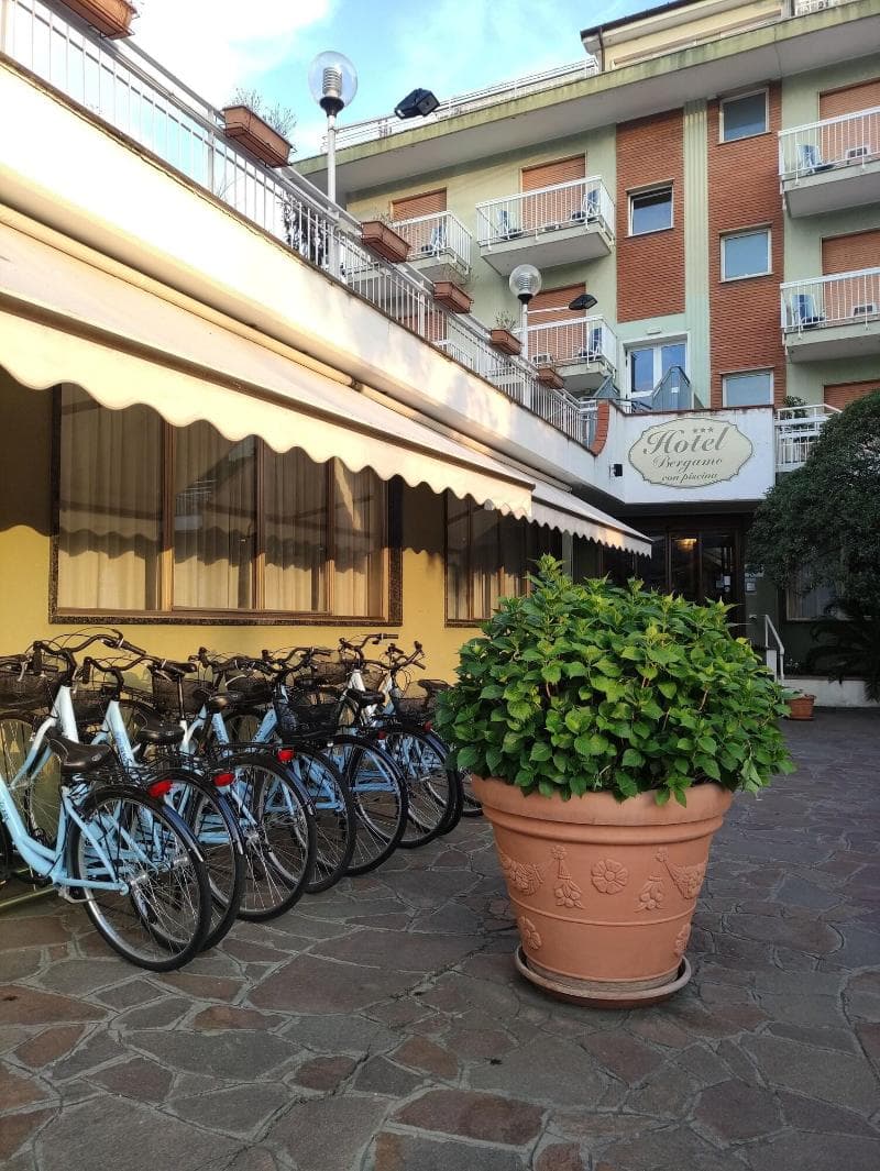 Hotel Bergamo Mare image 1