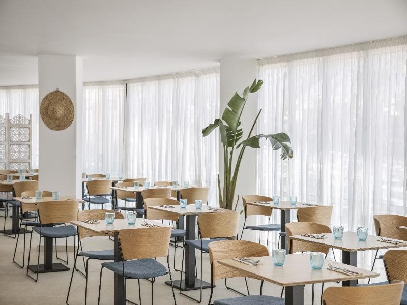 Portodrach Aparthotel & Suites image 1
