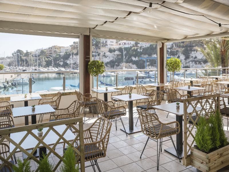 Portodrach Aparthotel & Suites image 2