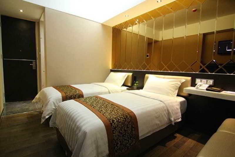 Favor Hotel image 1