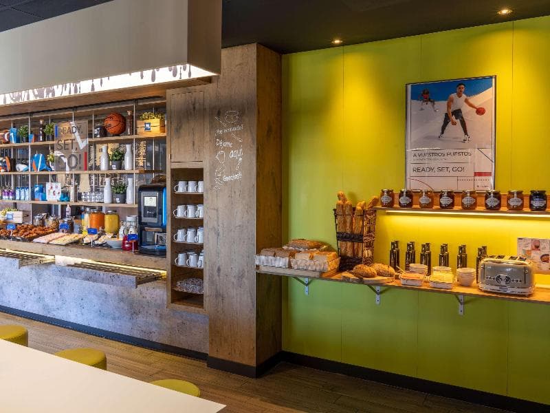 ibis budget Barcelona Viladecans image 1