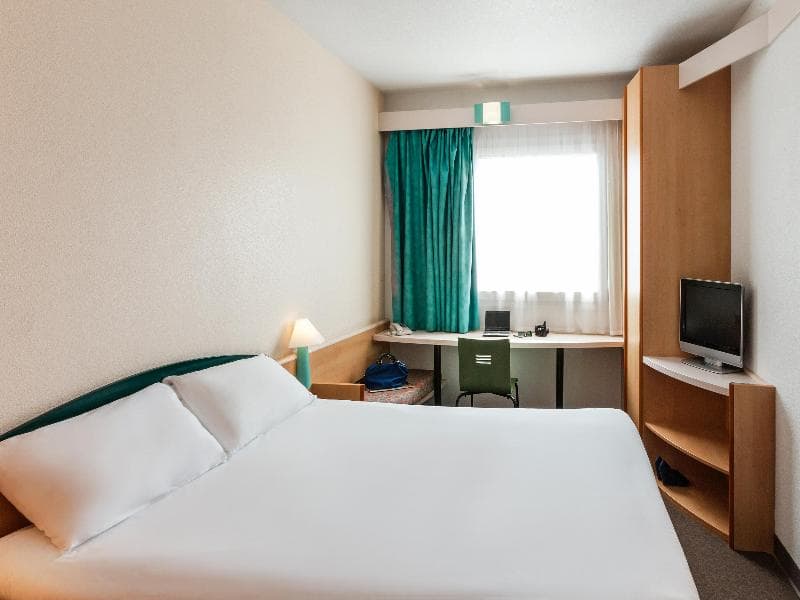 ibis Granada image 2