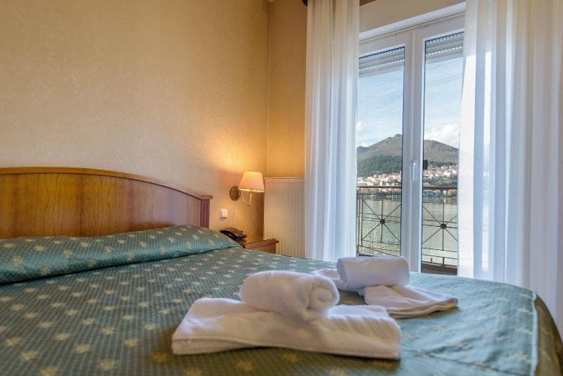 Kastoria image 11