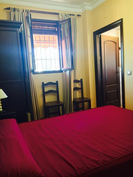 Pechi Hostal image 2