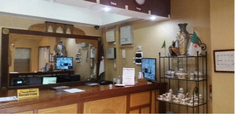 Stay at Roza Hotel