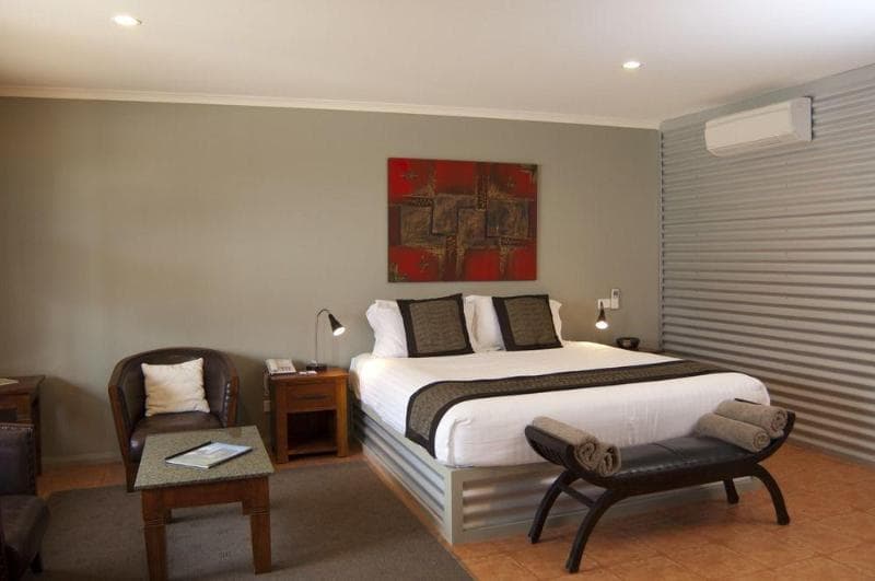 Stay at Bairnsdale Motel