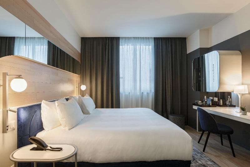 Stay at Voco Milan - Fiere