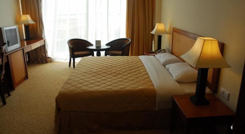 Golden View Hotel image 2