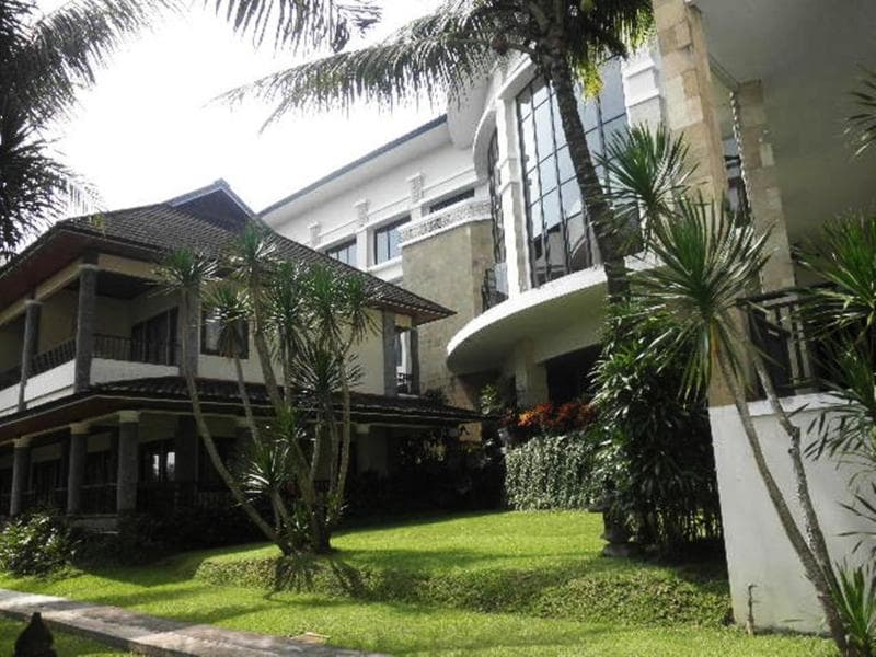 The Oxalis Regency Hotel image 2
